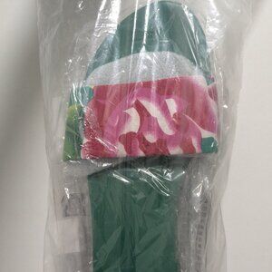 Floral sandals (Toronto)